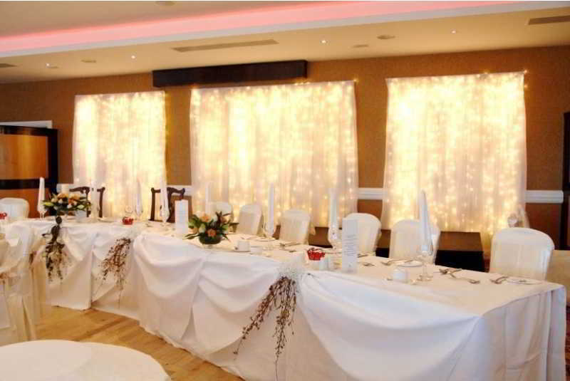 Ard Ri House Hotel Tuam Ngoại thất bức ảnh