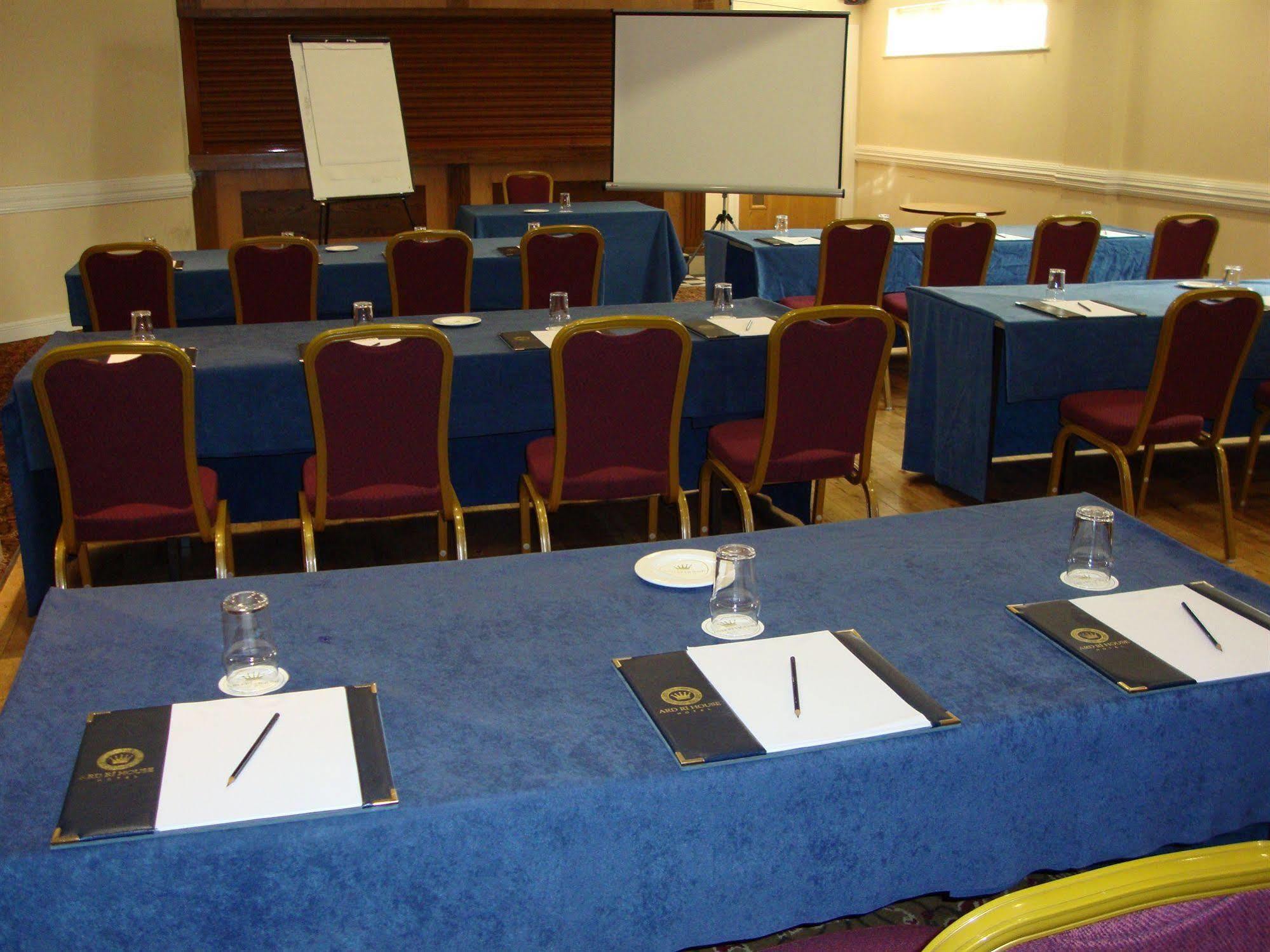 Ard Ri House Hotel Tuam Ngoại thất bức ảnh